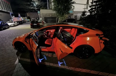 Tesla Model 3 2020