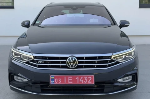 Volkswagen Passat 2021
