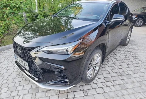 Lexus NX 2023