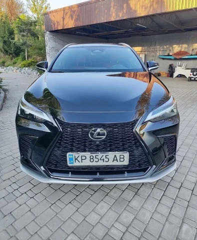 Lexus NX 2023