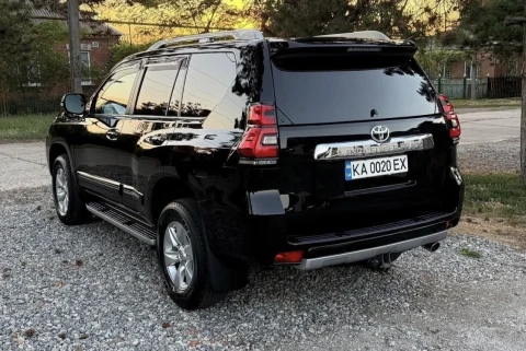 Toyota Land Cruiser Prado 2019