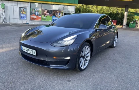 Tesla Model 3 2018 2018