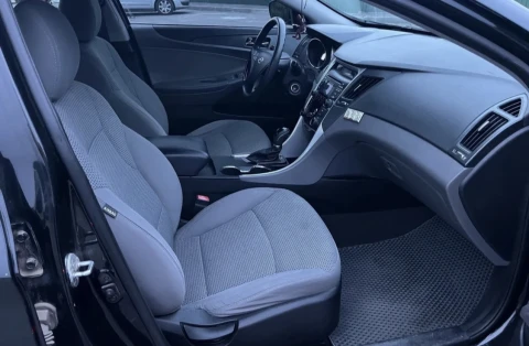 Hyundai Sonata 2012