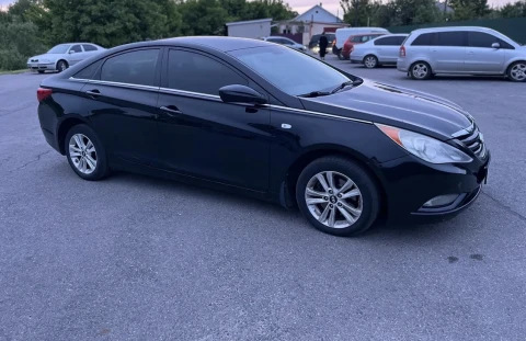 Hyundai Sonata 2012