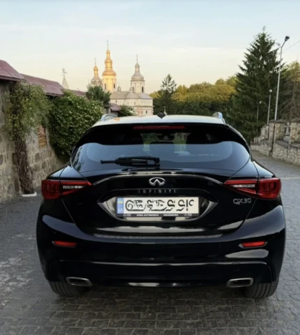 Infiniti QX30 2016