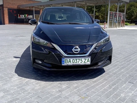 Nissan Leaf 2022 2022