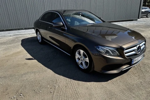 Mercedes-Benz E-Class 2016 2016