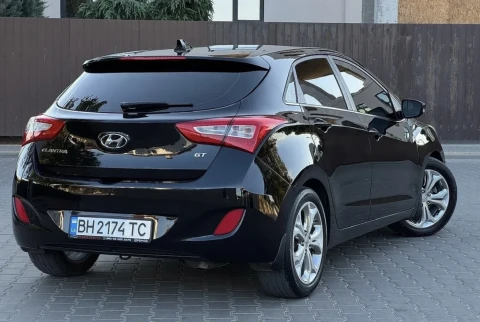 Hyundai Elantra 2014