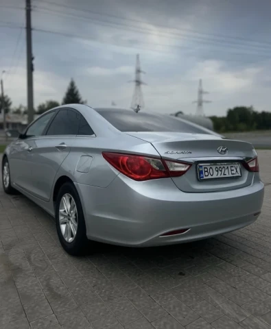 Hyundai Sonata 2013