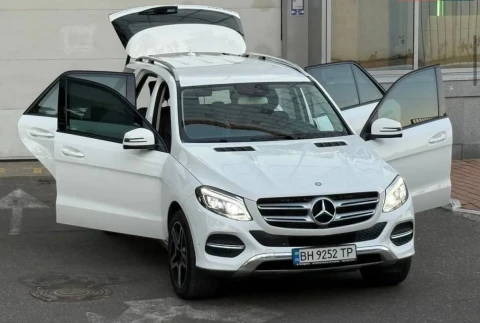 Mercedes-Benz GLE-Class 2016