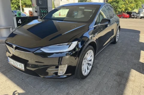 Tesla Model X 2017