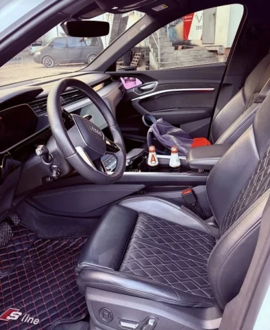 Audi e-tron S Sportback 2020
