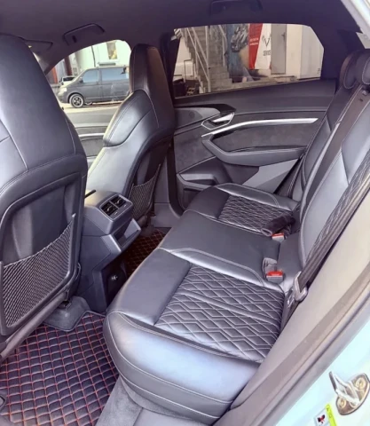 Audi e-tron S Sportback 2020
