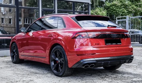 Audi SQ8 2024