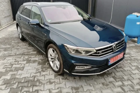 Volkswagen Passat 2022