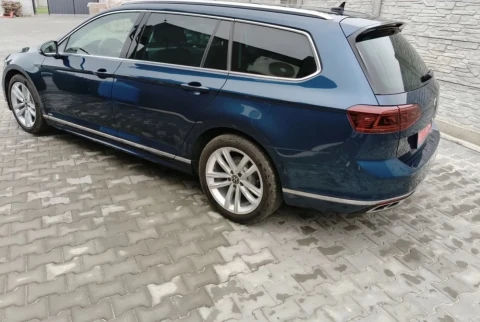 Volkswagen Passat 2022