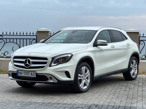 Mercedes-Benz GLA-Class 2016