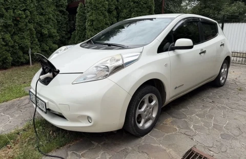 Nissan Leaf 2016