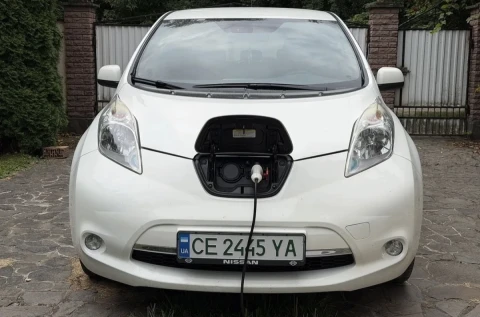 Nissan Leaf 2016