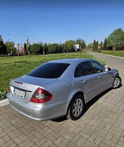 Mercedes-Benz E-Class 2006