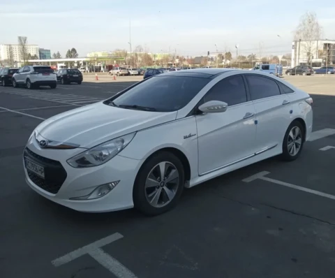 Hyundai Sonata 2012