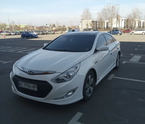 Hyundai Sonata 2012