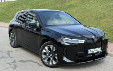 BMW iX 2023