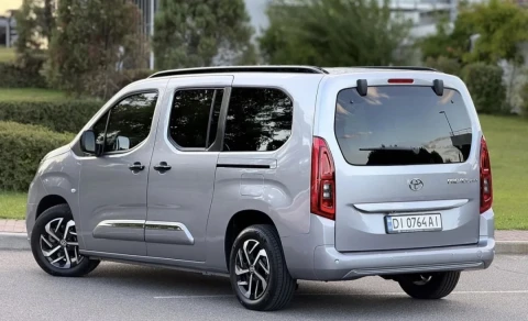 Toyota Proace City Verso 2025