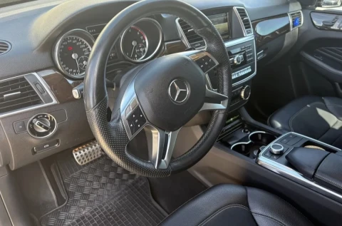 Mercedes-Benz M-Class 2013