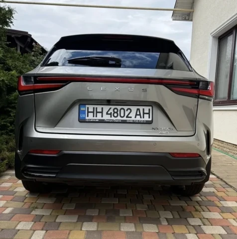 Lexus NX 2024
