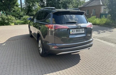 Toyota RAV4 2016