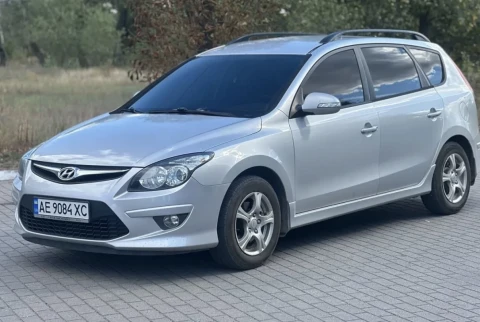 Hyundai i30 2011