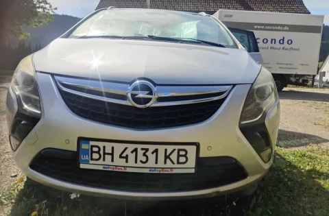 Opel Zafira Tourer 2013