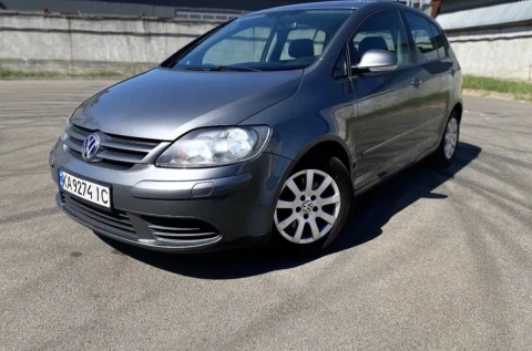 Volkswagen Golf 2005