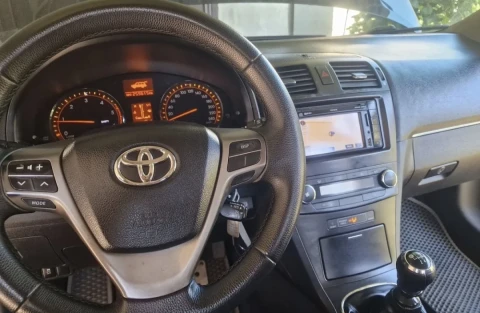 Toyota Avensis 2009