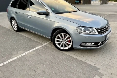Volkswagen Passat 2011