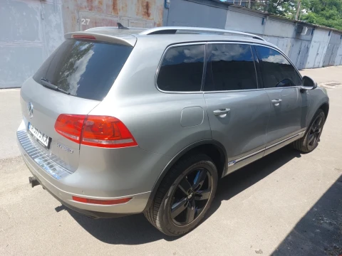Volkswagen Touareg 2011