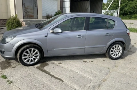 Opel Astra 2005