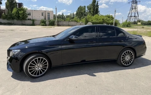 Mercedes-Benz E-Class 2016