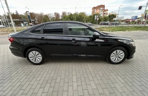 Volkswagen Jetta 2019