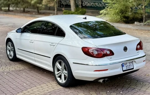 Volkswagen CC / Passat CC 2011