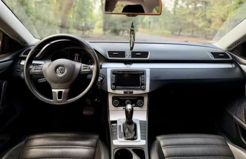Volkswagen CC / Passat CC 2011