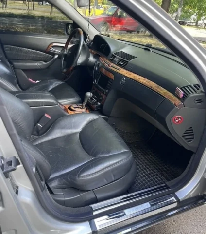 Mercedes-Benz S-Class 2002