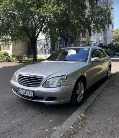 Mercedes-Benz S-Class 2002
