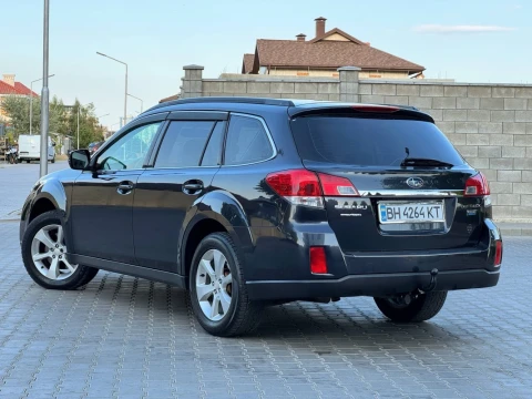 Subaru Outback 2013