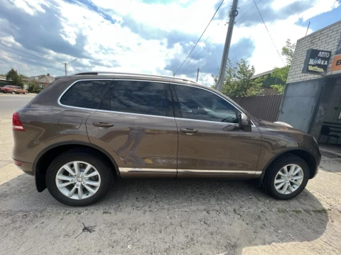 Volkswagen Touareg 2014