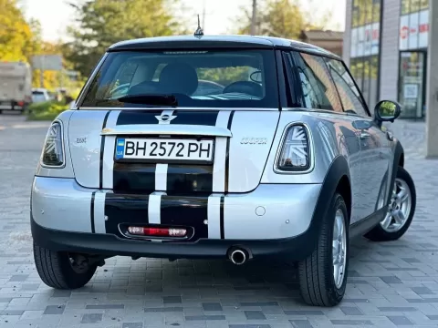 MINI Hatch 2010