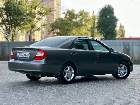 Toyota Camry 2001