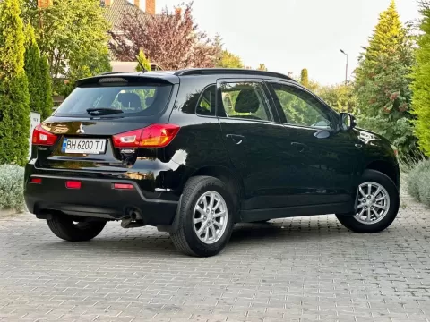 Mitsubishi ASX 2010